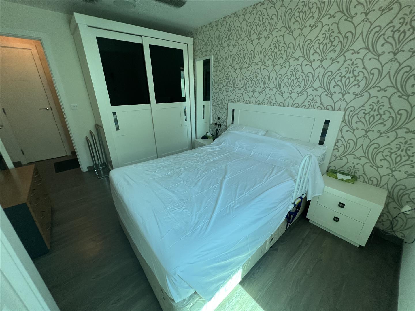 Image of Apartment - 2 Bedrooms - 1 Bathrooms for Sale in Cumberland Terraces-Gibraltar, Image 5